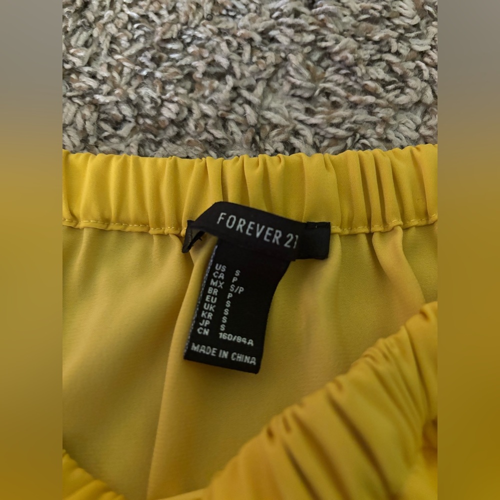 Forever 21 Mustard Off-Shoulder Shift Dress - Picture 4 of 9